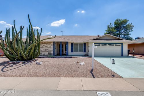 9839 W Cedar Dr, Sun City, AZ, 85351-3238 | Card Image