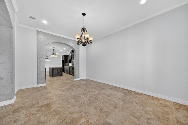 6711 Mosswood Dr, House other with 5 bedrooms, 3 bathrooms and 3 parking in Midland TX | Image 20