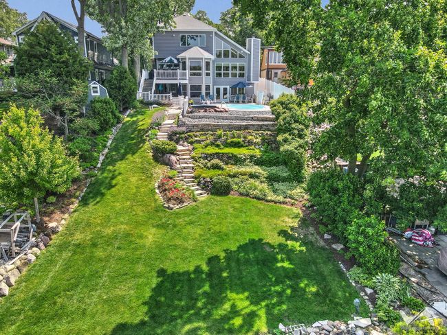 6N142 Riverside Dr, House other with 4 bedrooms, 4 bathrooms and 2 parking in St. Charles IL | Image 37