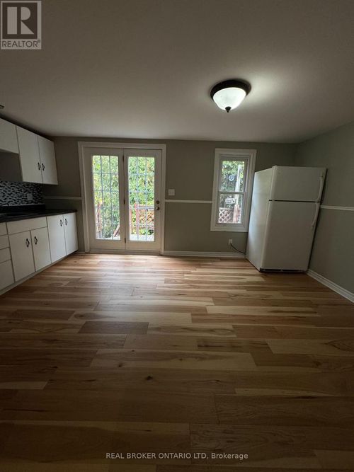 30-2 Norfolk County Rd 30, Tillsonburg, ON, N4G4G9 | Card Image