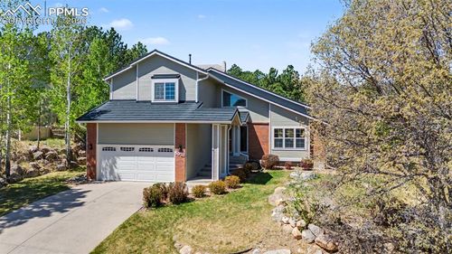 5376 Cliff Point Cir W, Colorado Springs, CO, 80919-7911 | Card Image