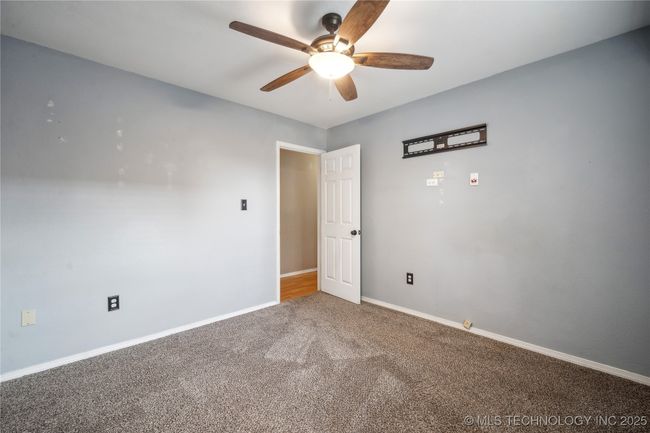 2922 S Main St, House other with 3 bedrooms, 2 bathrooms and null parking in Sapulpa OK | Image 16