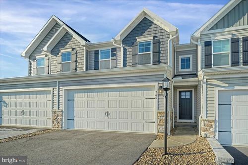 266 Magnolia Ln, STATE COLLEGE, PA, 16803-1896 | Card Image