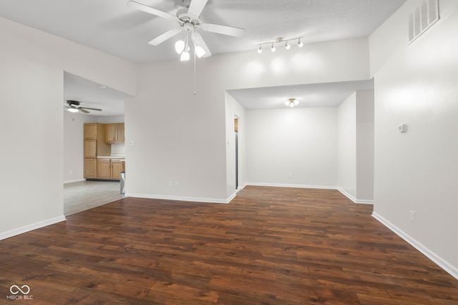 2770 Two Worlds Dr, Condo with 2 bedrooms, 2 bathrooms and null parking in Columbus IN | Image 10