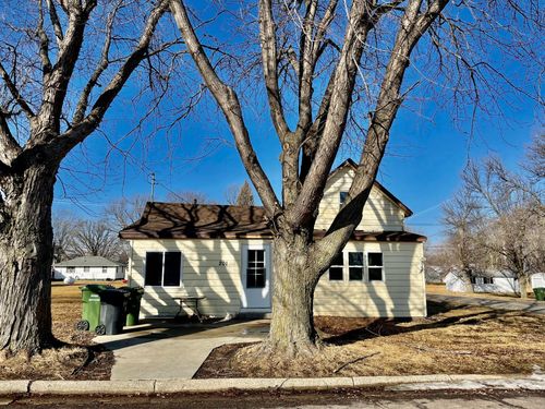 201 S Walnut St, Ellsworth, MN, 56129-1063 | Card Image