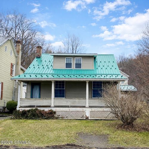 262 N Main St, Herndon, PA, 17830-6901 | Card Image