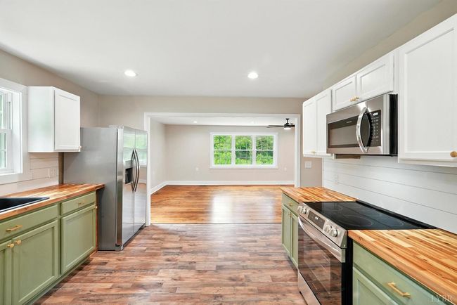 7598 Epsons Rd, House other with 2 bedrooms, 2 bathrooms and null parking in Gladys VA | Image 16