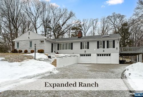 32 Brookside Dr, Upper Saddle River, NJ, 07458-1931 | Card Image