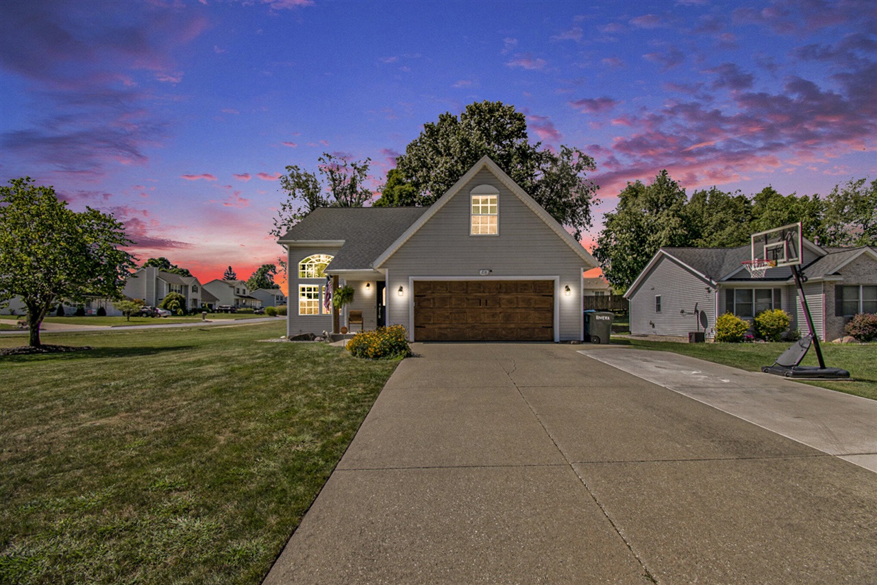 Black Cherry Ln, Battle Creek, MI 49015