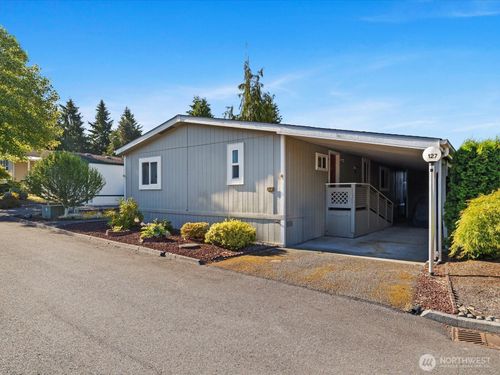 spc-127-1427 100th St Sw, Everett, WA, 98204-1141 | Card Image