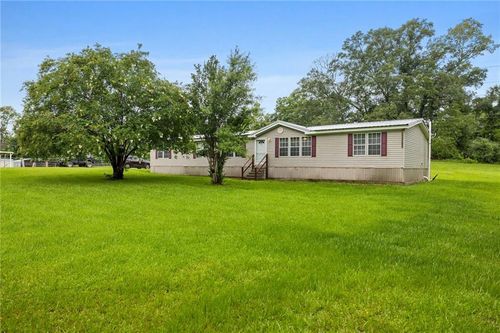 24483 Riley Rd, Pride, LA, 70770-8717 | Card Image