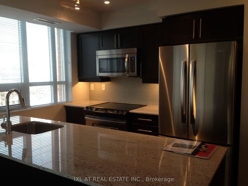 2015-125 Western Battery Road, Toronto, ON, M6K3R8 | Card Image