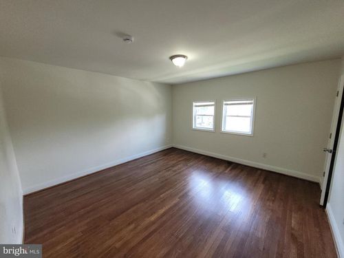 apt-3-423 Mellon St Se, WASHINGTON, DC, 20032-2631 | Card Image
