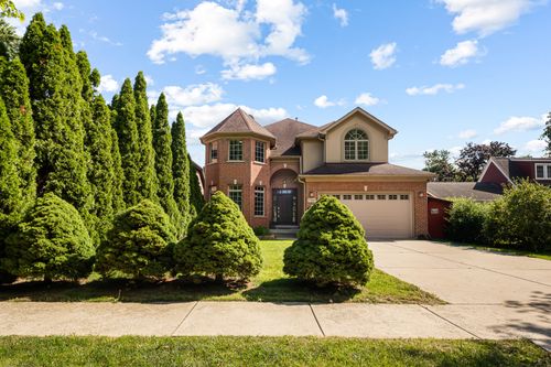 1769 Morse Ave, Des Plaines, IL, 60018-3847 | Card Image