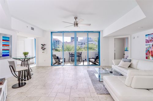 404-333 Las Olas Way, Fort Lauderdale, FL, 33301-2363 | Card Image