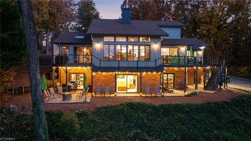 598 Mountain Shore Dr, Denton, NC, 27239-8798 | Card Image