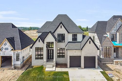 868 Eagletrace Dr, London, ON, N6G3X9 | Card Image