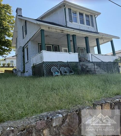 18 Harmon, Bluefield, VA, 24605 | Card Image