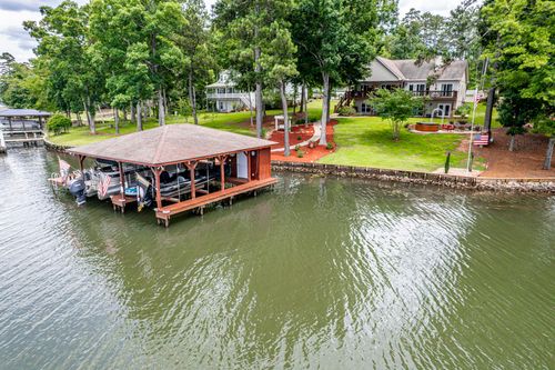 3690 Lakecrest Dr, Sparta, GA, 31087-4627 | Card Image