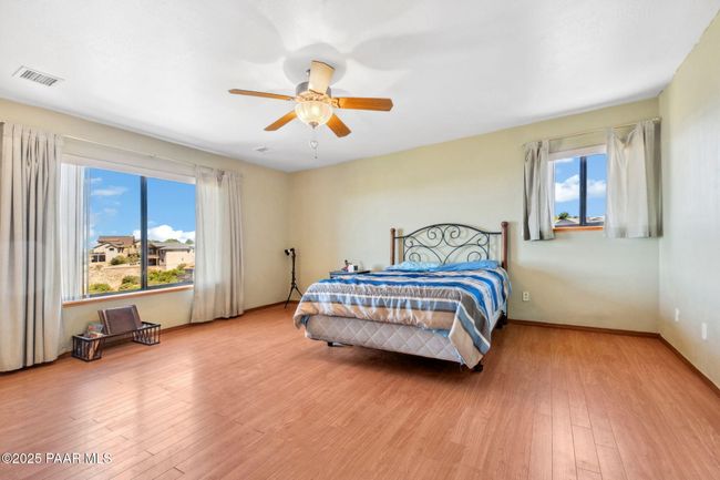 Primary Bedroom | Image 15