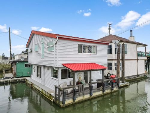 4 - 3350 Westham Island Road, House other with 2 bedrooms, 1 bathrooms and 2 parking in Ladner BC | Card Image