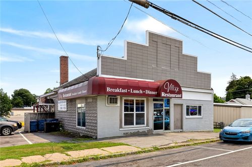 6014 New Hartford St, Wolcott, NY, 14590-1143 | Card Image