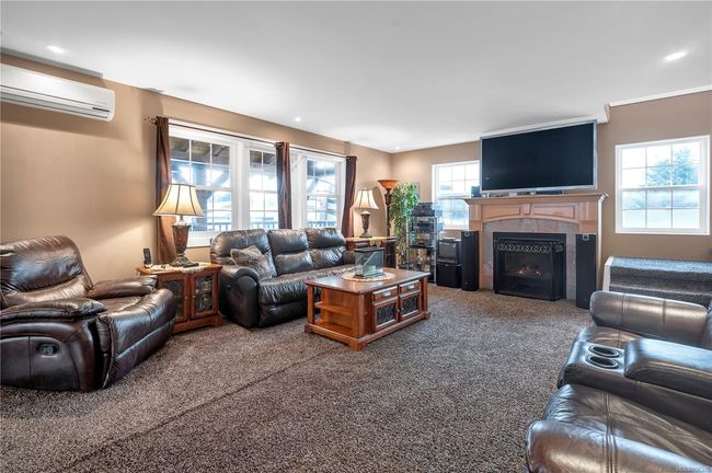 820 10th Ave, House other with 4 bedrooms, 3 bathrooms and 6 parking in Campbell River BC | Image 5