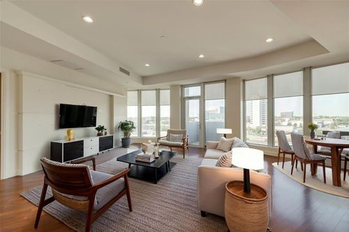 73-5900 Mosteller Drive, Oklahoma City, OK, 73112 | Card Image