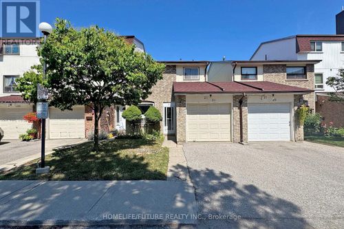 31-21 Chester Le Blvd, Toronto, ON, M1W2M7 | Card Image