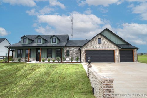 14201 N 58th East Ave, Collinsville, OK, 74021-5777 | Card Image