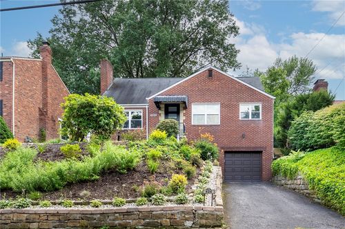 424 Carnegie Dr, Pittsburgh, PA, 15243-2042 | Card Image