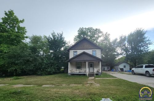 128 N 6th St, Quenemo, KS, 66528-8269 | Card Image