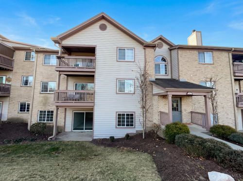 8392 Spring Valley Ct, West Chester, OH, 45069 | Card Image