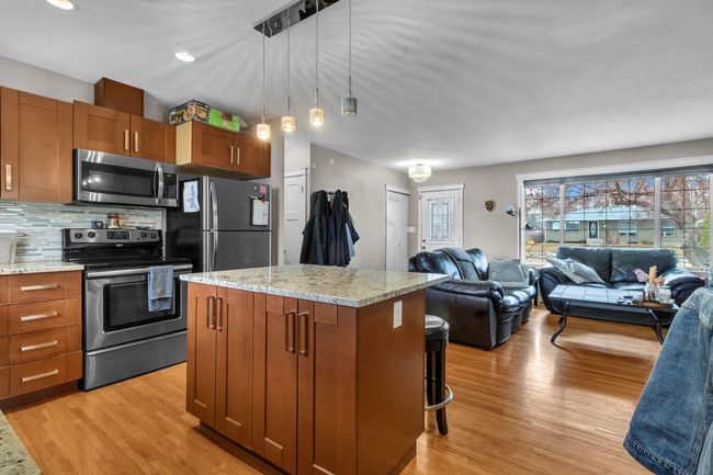 284 Acadia Drive Se, House other with 4 bedrooms, 2 bathrooms and 4 parking in Calgary AB | Image 13