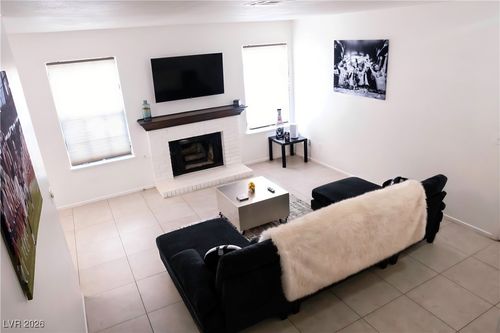 apt-22a-5576 W Rochelle Ave, Las Vegas, NV, 89103-3416 | Card Image