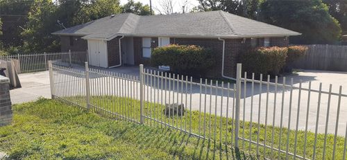 b-2801 Nw 19th Street, Haltom City, TX, 76106 | Card Image