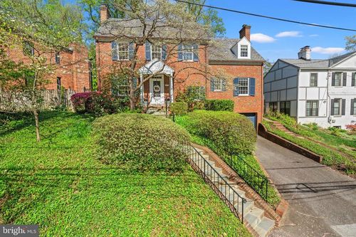 4217 Leland St, CHEVY CHASE, MD, 20815-6048 | Card Image