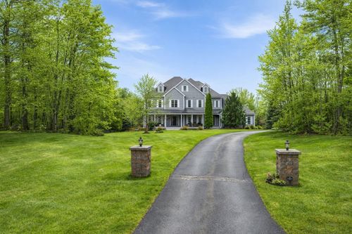 9 Louis Dr, Brookline, NH, 03033-2532 | Card Image