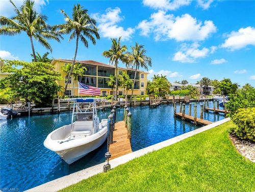 a5-1533 Chesapeake Ave, NAPLES, FL, 34102-2406 | Card Image