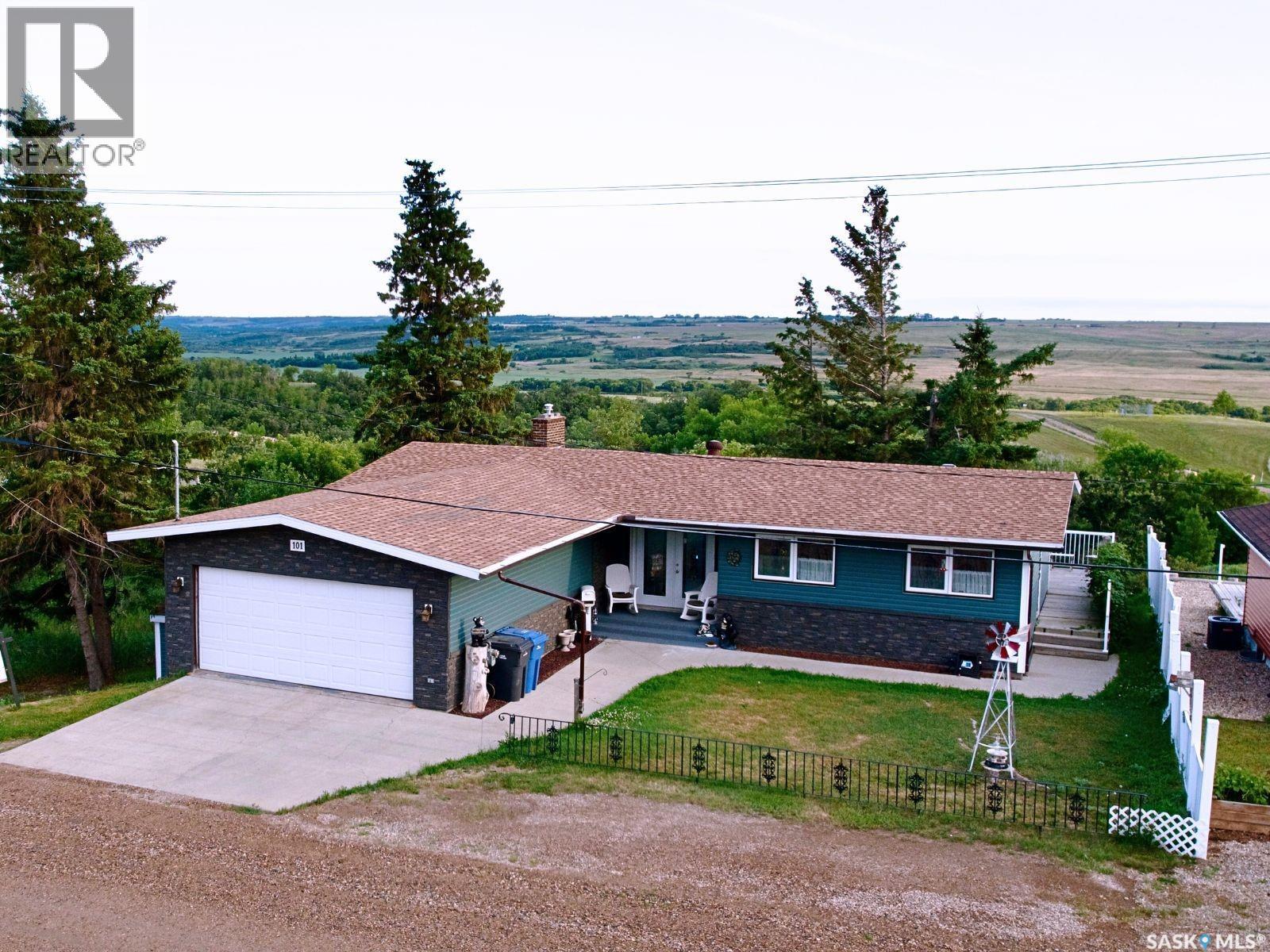 Residential in Oxbow