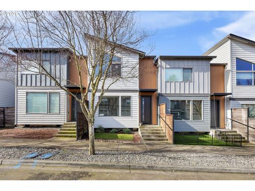 179 N 44th Pl, Ridgefield, WA, 98642-7883 | Card Image