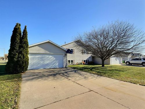 296 Wintergreen Drive, OMRO, WI, 54963 | Card Image