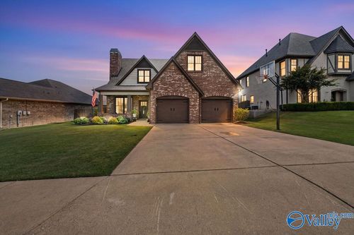 2905 Old Barn Cir Se, Owens Cross Roads, AL, 35763-0136 | Card Image