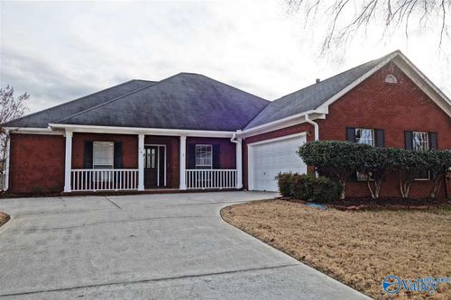 143 Long Bow Dr, Madison, AL, 35758-7865 | Card Image