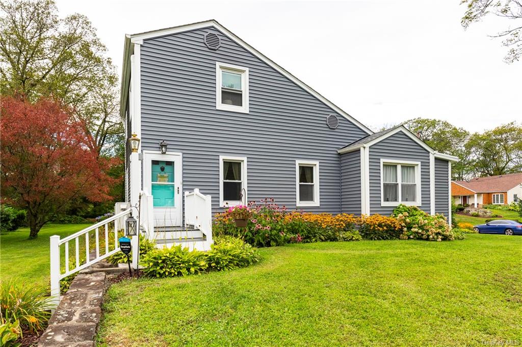 Cedar Ln, Poughkeepsie, NY 12601