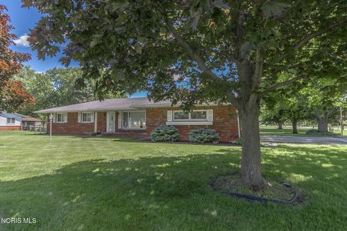 1155 S Lallendorf Rd, Oregon, OH, 43616-3507 | Card Image