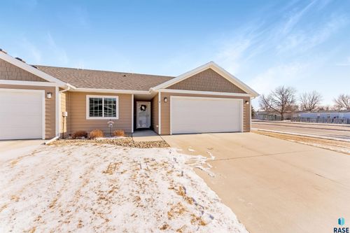 unit-4-1030 N Holbrook Ave, Sioux Falls, SD, 57107-1152 | Card Image