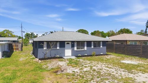 564 Leach St, ENGLEWOOD, FL, 34223-2531 | Card Image