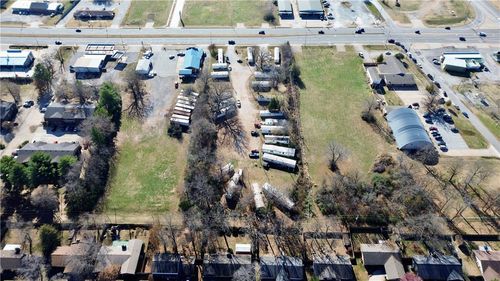 2117 Highway 412 W, Siloam Springs, AR, 72761-3858 | Card Image