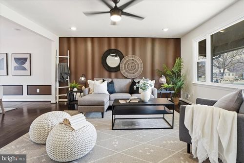 7918 Elizabeth Rd, PASADENA, MD, 21122-2312 | Card Image